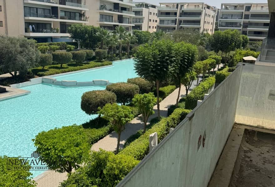 10 334a74b3-4d0e-4fd3-89b7-44a5315a39ea. jpg