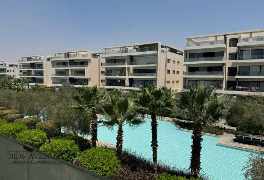 11 f10695a9-85c5-4fd0-8cf3-7fc43c44cb23. jpg