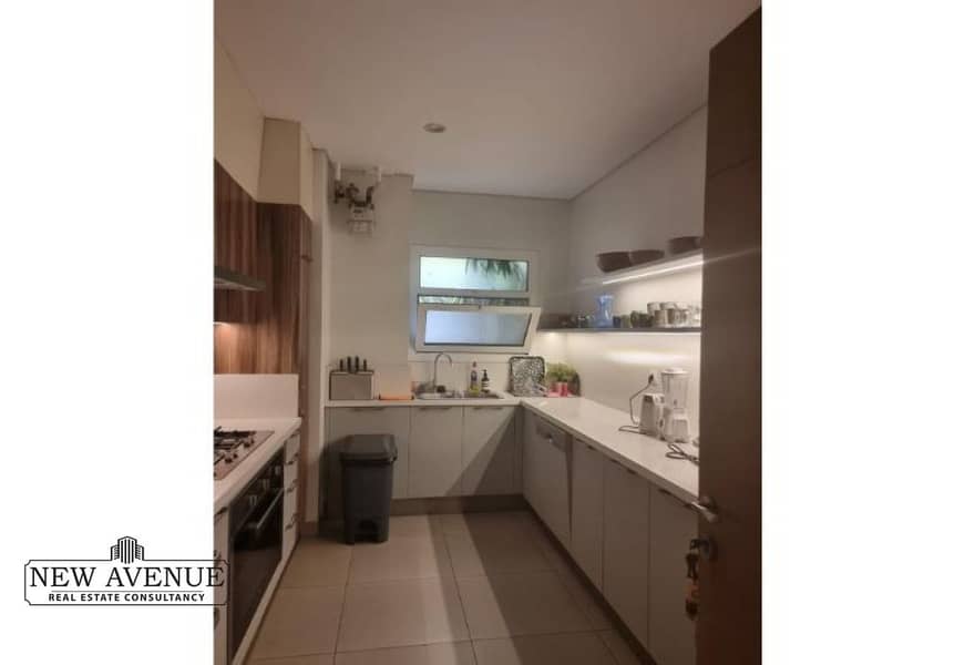 7 3c3d22a1-efea-4071-ba44-9090a5977d9c. jpg