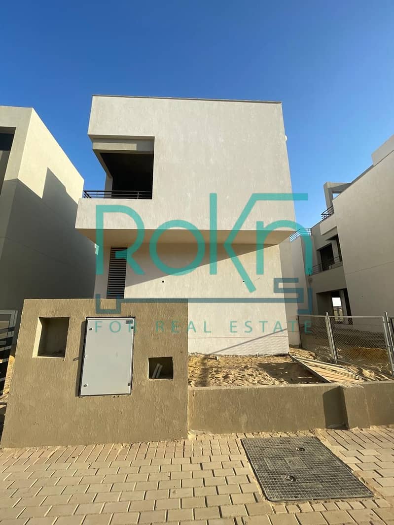 3 WhatsApp Image 2025-12-21 at 14.43. 13 (1). jpeg