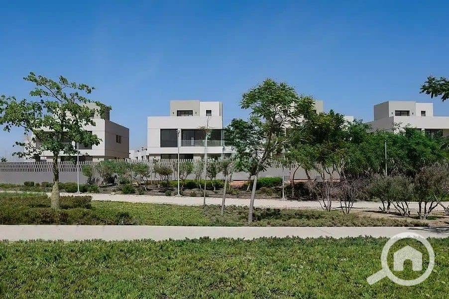 5 30776387-800x600. jpg