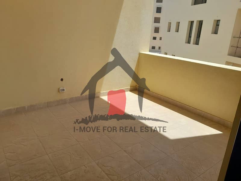 3 0f566f8e-cad3-4d68-b751-42f66cabaa5a. jpg