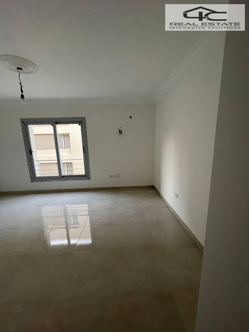 2 WhatsApp Image 2025-12-18 at 15.01. 40 (1). jpeg