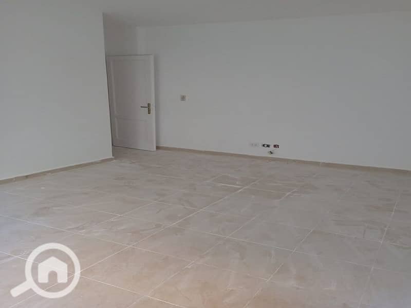 4 3963a423-4b79-45f0-994b-b50c60914346. jpg