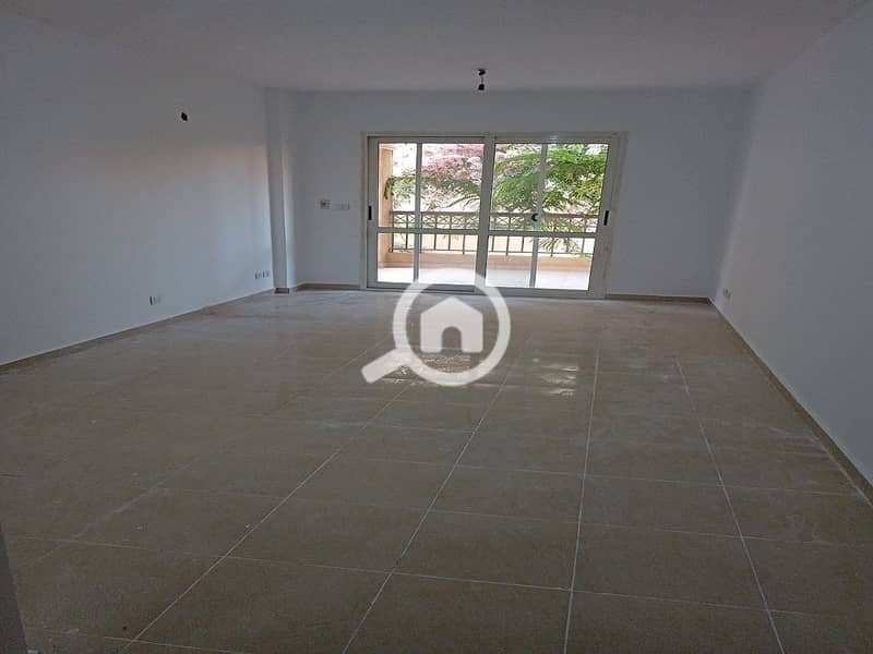 6 adce16c9-5141-44f1-8db9-99377d850522. jpg