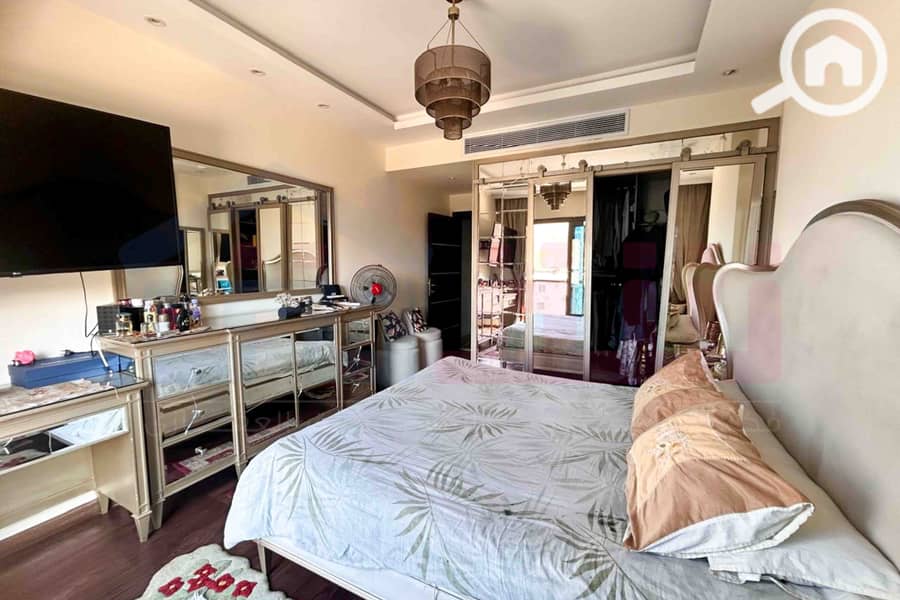 6 WhatsApp Image 2025-12-21 at 14.20. 59_824b33e4. jpg