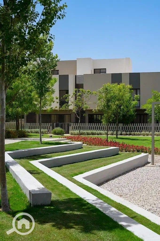 5 30776385-800x600. jpg