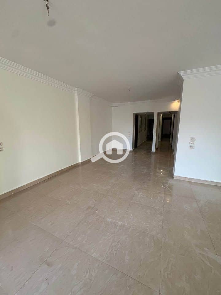 2 577036896_1471892634559067_8387337985233197962_n. jpg