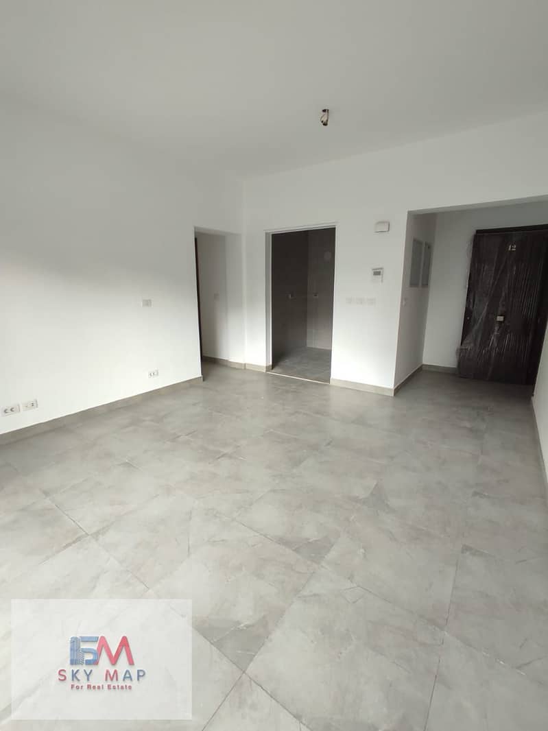 4 2b5ef3f4-a158-4729-a837-010a7933ba0f. jpeg