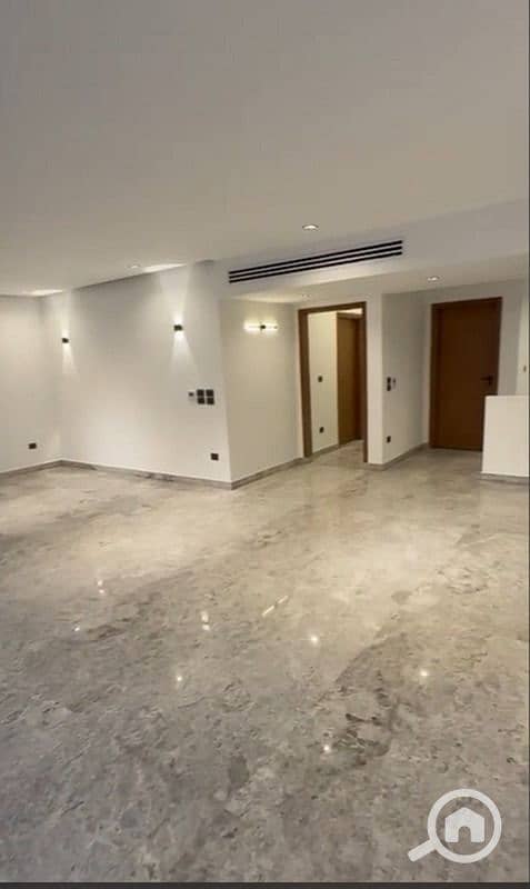 2 WhatsApp Image 2025-12-18 at 4.06. 34 PM. jpeg