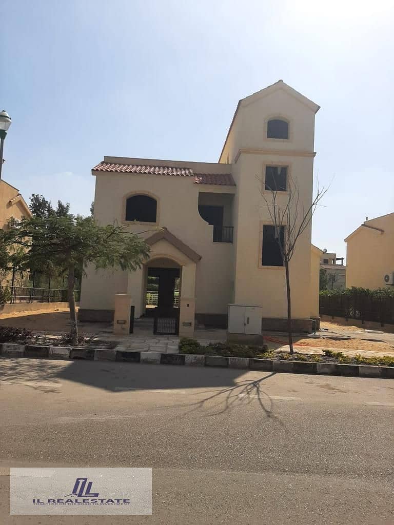 9 483ffc8f-5dff-4333-8d3f-494031697cda. jpg