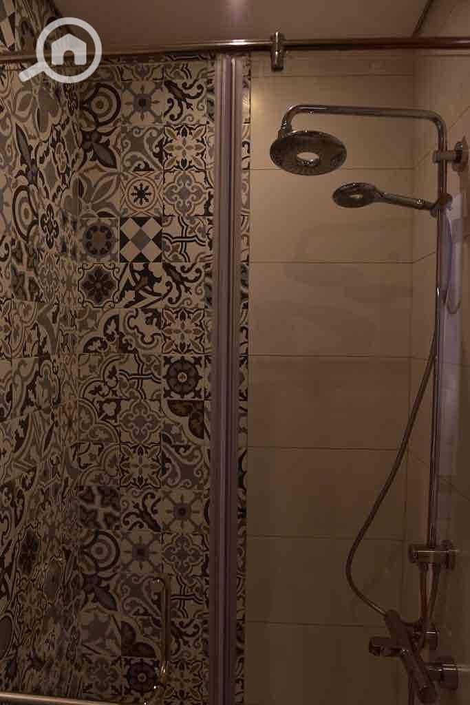 4 80af601e-4078-4cd9-8092-15aaef5c2bcd. jpg