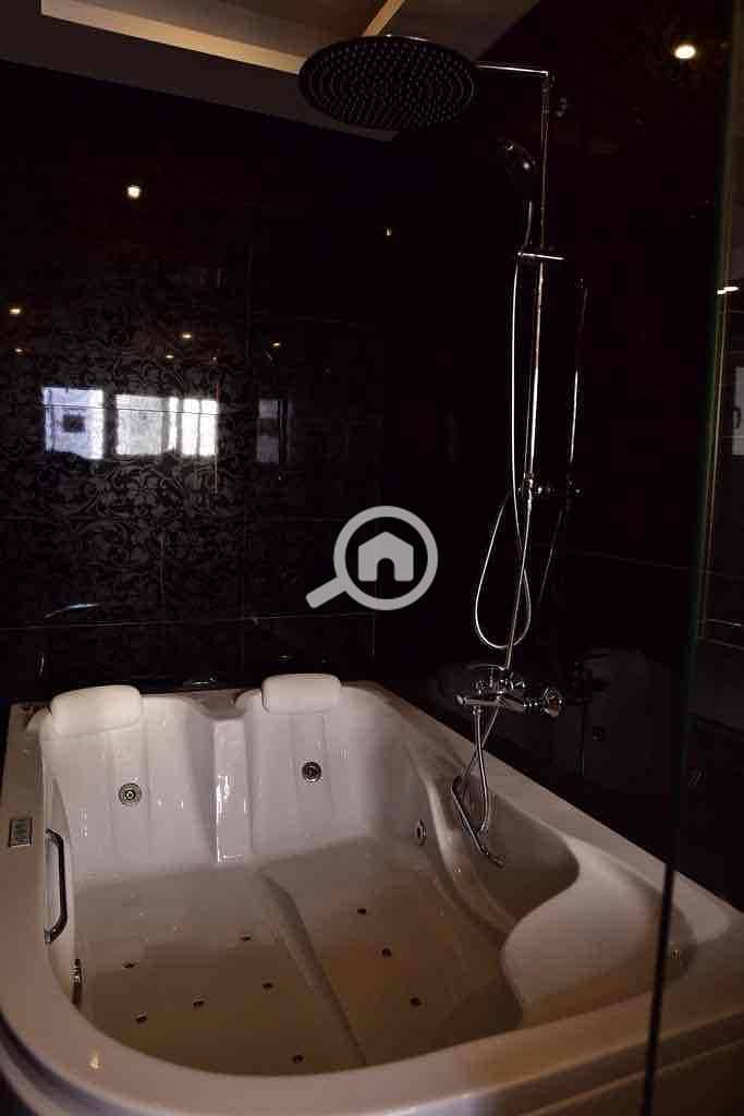 10 c7b85e61-f5d9-4c66-b42e-30e5accf6318. jpg