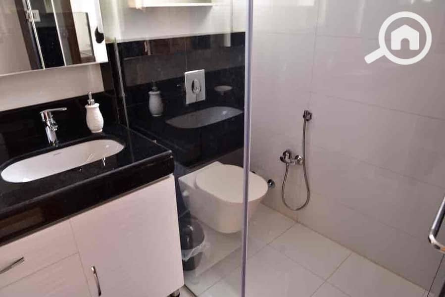 11 69f6cf61-bb69-448e-8846-7d03b718340b. jpg