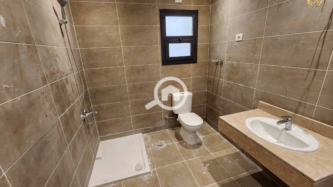 9 IMG-20251218-WA0241. jpg