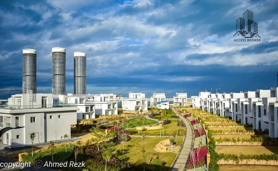 4 WhatsApp Image 2025-09-21 at 04.56. 09_16fccc1d. jpg