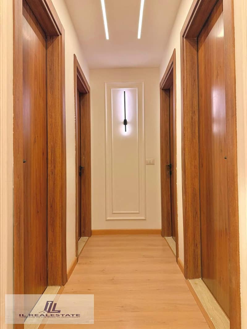 3 WhatsApp Image 2025-12-18 at 22.23. 35_eebf9543. jpg