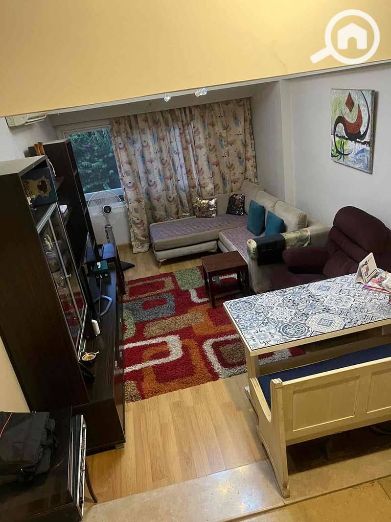 7 caf0fe52-2b2b-4a91-a70c-a4fcf8b04368. jpg