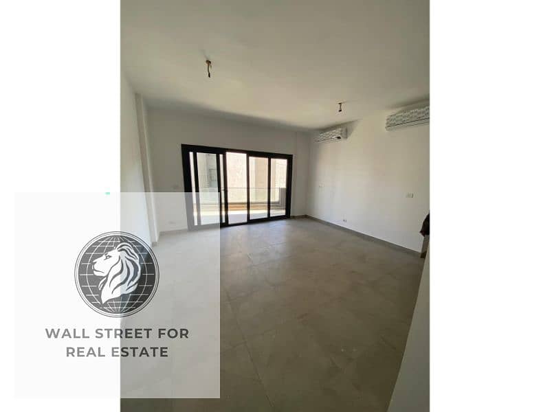 5 37a67f32-f126-4876-8ad2-0d02d4cddcb6. jpg