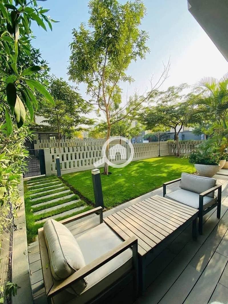 3 470883858_8926244884123937_1673872821777088981_n. jpg