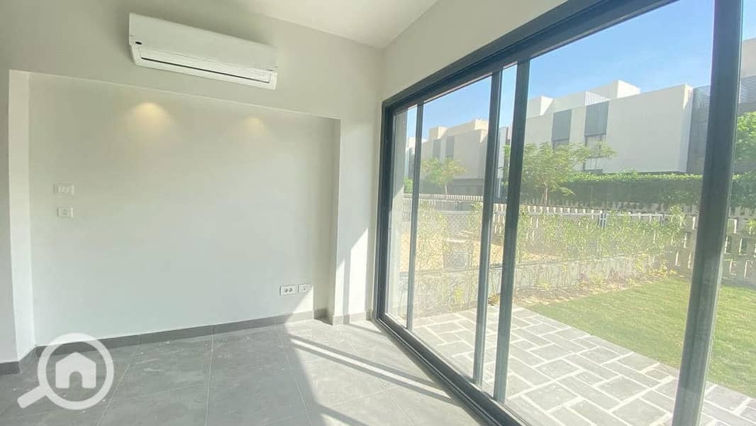 5 470596763_8926244647457294_5806836618787158055_n. jpg