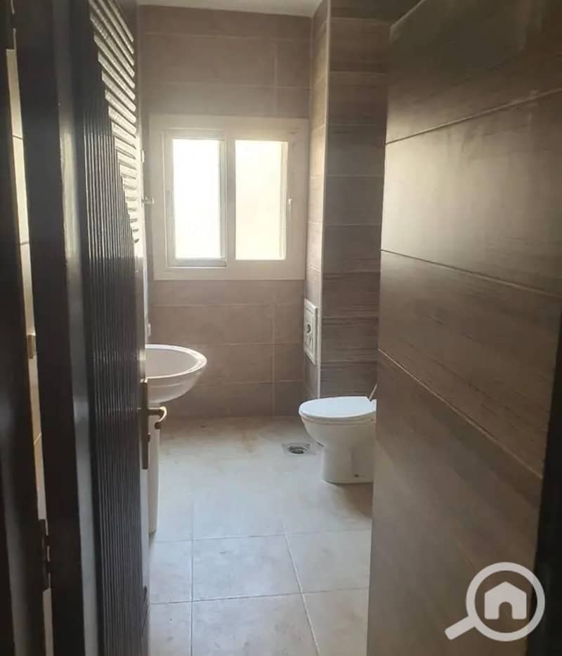 8 IMG-20251218-WA0332. jpg