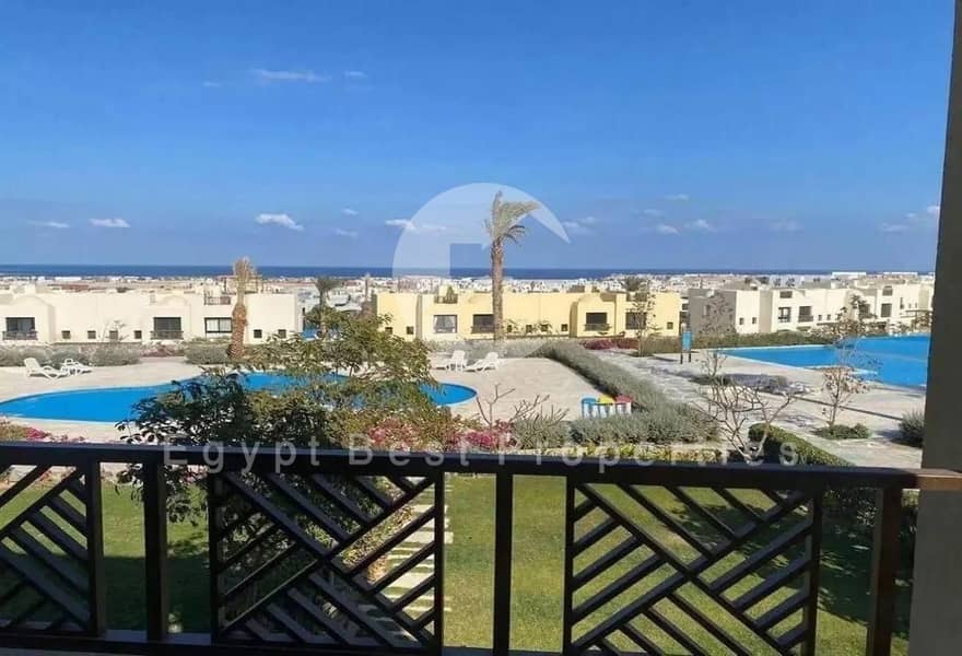 5 3ecd2f31-a400-432e-a5aa-5fce1f9846e1. jpeg