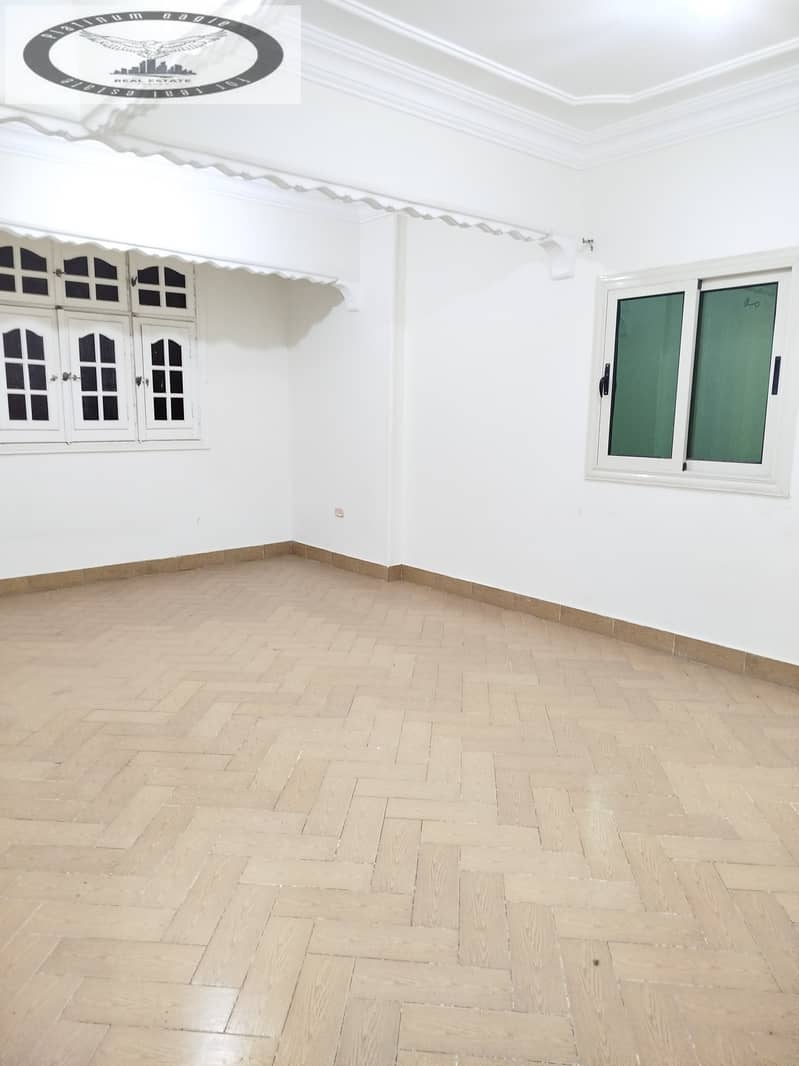 4 e42316ee-b768-4ae3-882a-a4f291e60357. jpg