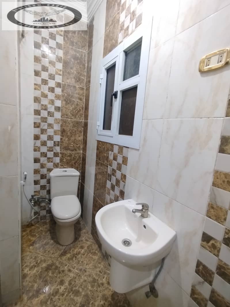 9 cd2ca459-2b55-4908-a4ff-00abb90257ae. jpg