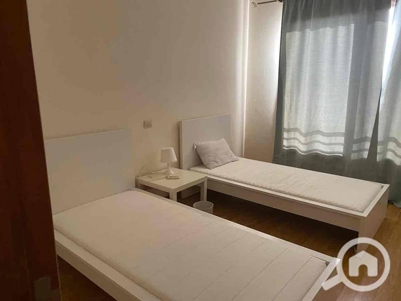 2 2fb80b07-c352-4ee8-b386-ae1bb24fb8d3. jpg