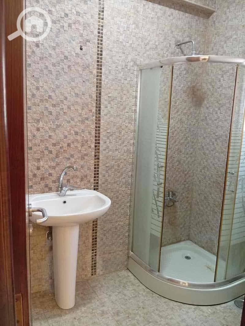 4 8fd4860b-a8ec-4030-a56c-48751e95aadb. jpg