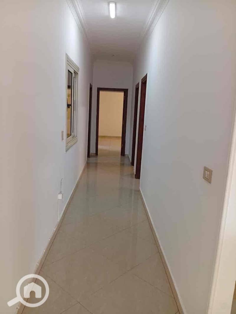 7 c15821e3-30a5-4c48-9666-f0e02accefc5. jpg