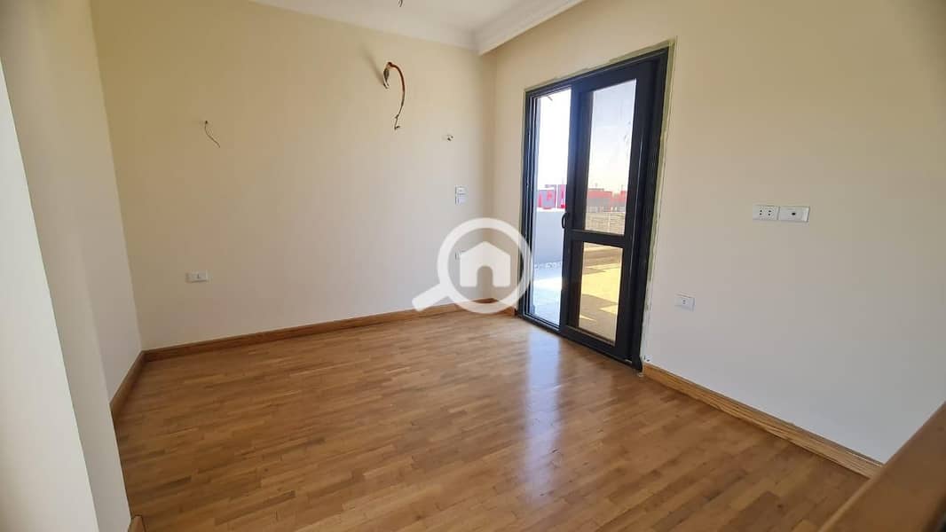 4 WhatsApp Image 2025-08-31 at 7.23. 52 PM. jpeg