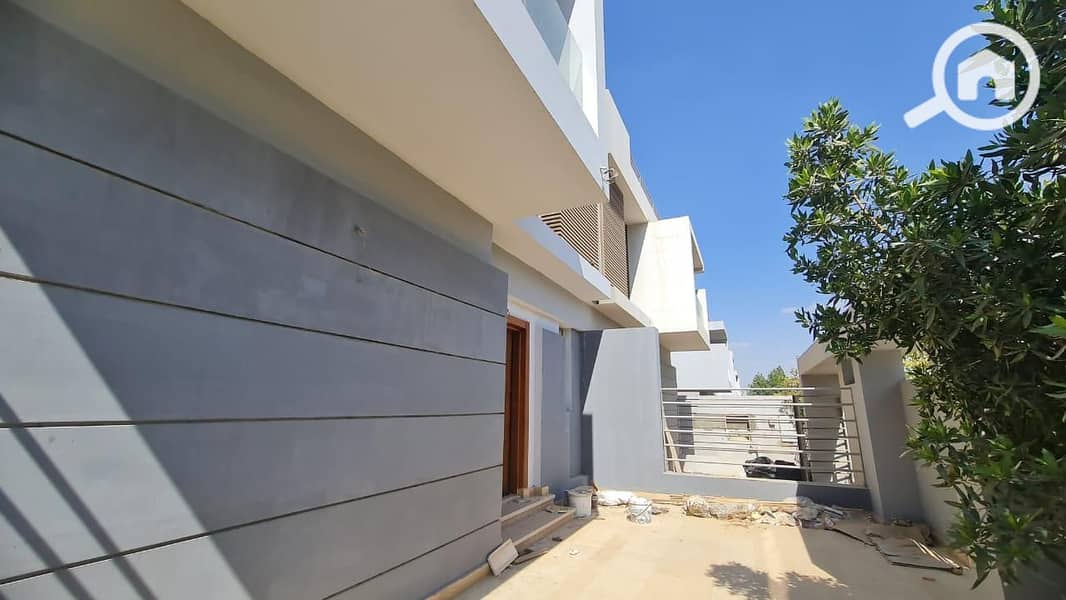 8 WhatsApp Image 2025-08-31 at 7.23. 54 PM. jpeg