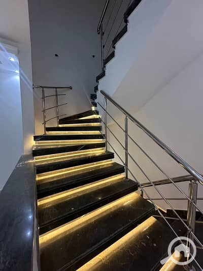 فیلا 4 غرف نوم للبيع في القاهرة الجديدة، القاهرة - WhatsApp Image 2025-11-29 at 2.39. 46 PM (1). jpeg