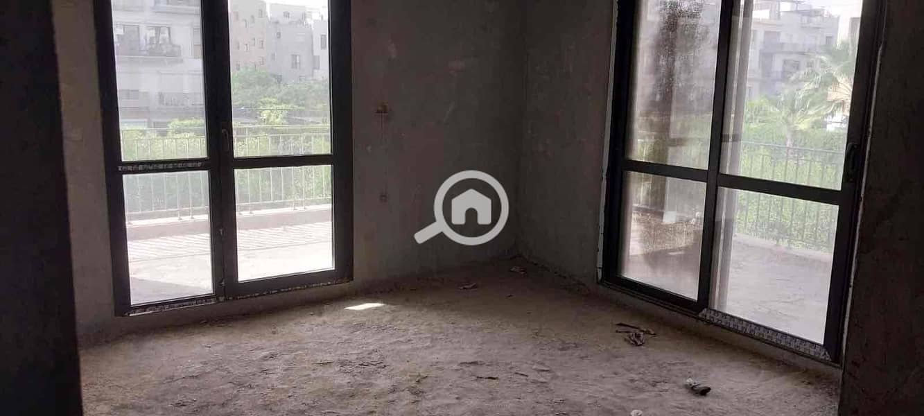 6 03a39777-3bbb-4c5a-a6ba-f1a529834af2. jpg