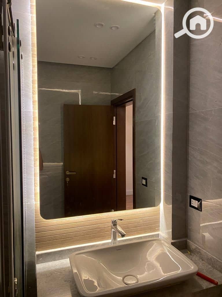 10 WhatsApp Image 2025-12-21 at 3.49. 00 PM (1). jpeg