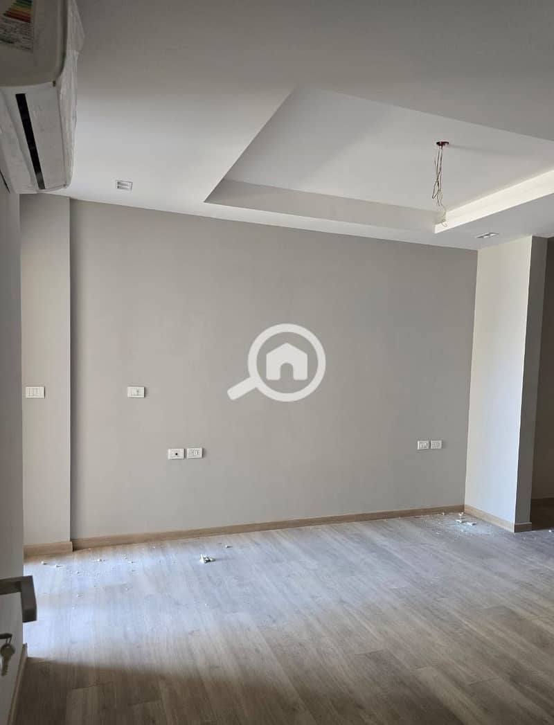 9 WhatsApp Image 2025-09-16 at 14.57. 42_60c1da0d. jpg