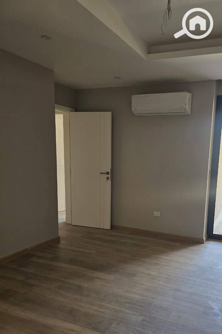 10 WhatsApp Image 2025-09-16 at 14.57. 42_a0949414. jpg