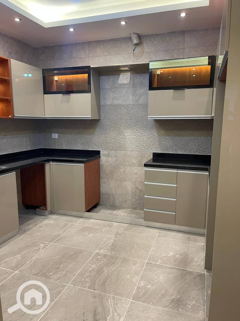 7 629c900f-0107-413d-ac08-f50ca4c3d270. jpg