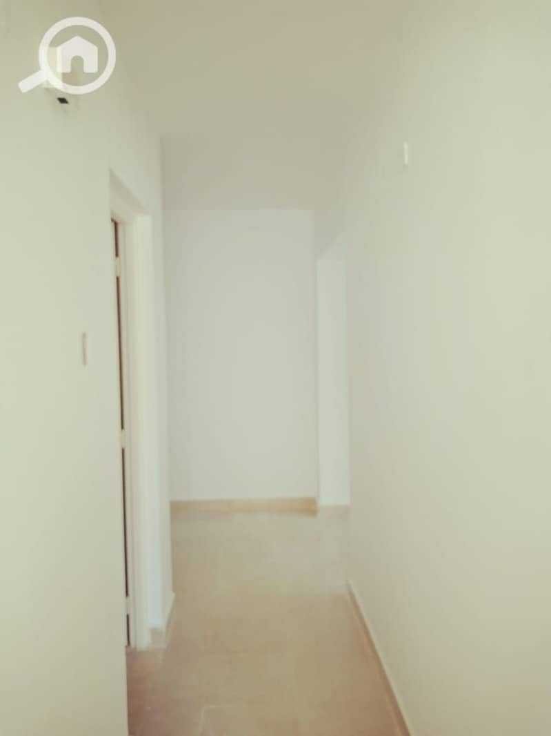 9 1d7f6041-a202-409c-bd50-16d40b970884. jpg