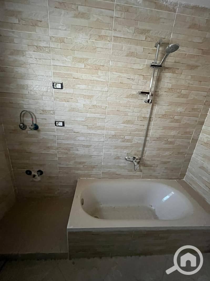 13 WhatsApp Image 2025-09-08 at 18.33. 48_5a3210c0. jpg