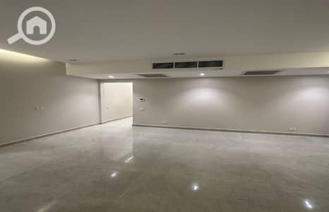 2 Bedroom Flat for Sale in Sheikh Zayed, Giza - Screenshot (1957)_1400x900. jpg