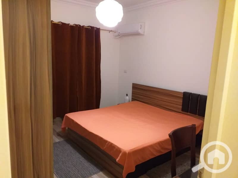 8 101955d2-57c6-47f0-b576-32242cc7be9f. jpg