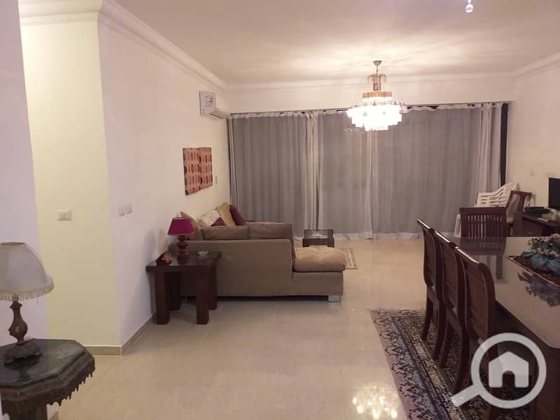 14 fcf27372-7b77-4107-9afa-7090a89265aa. jpg