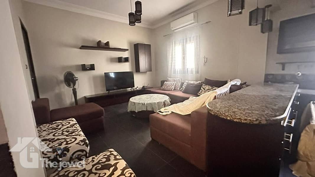 4 f499603b-999c-454a-877a-e00d8e00bd27. jpg