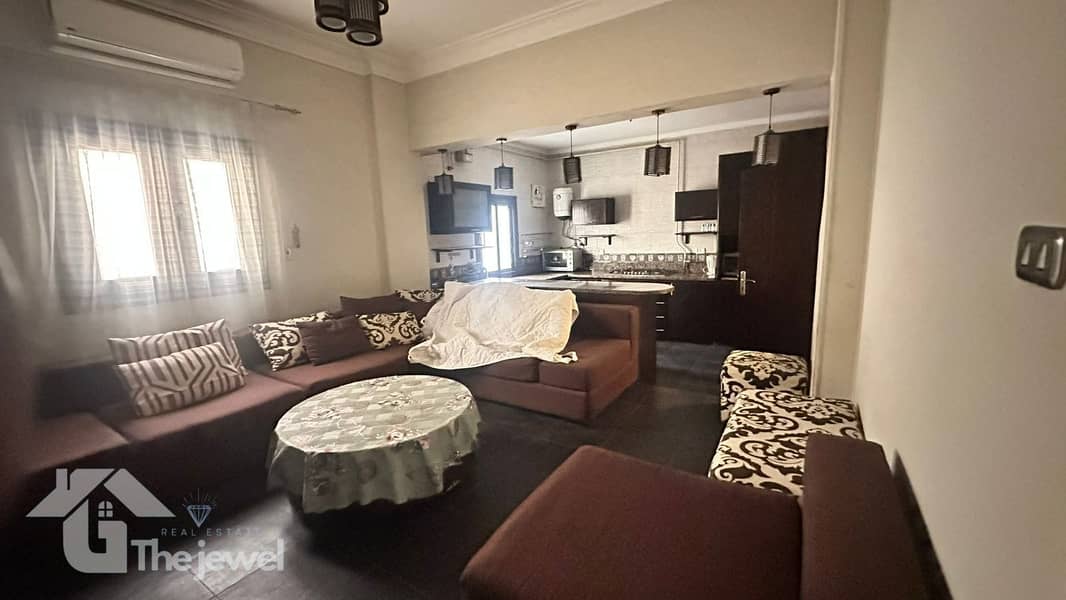 12 82bbc95a-e62f-4432-939f-19afb39fe0ec. jpg