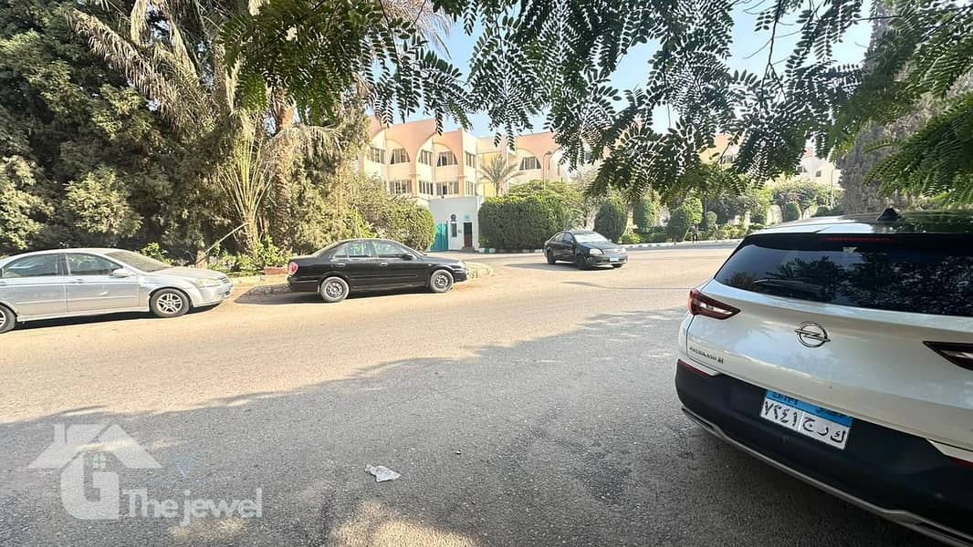 16 6930050c-d657-4e63-b741-a0f13623276e. jpg