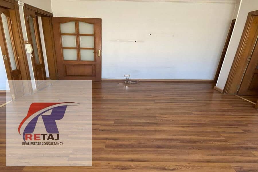 7 4c0d55a9-7742-4ce8-939b-e84acb0818ce. jpg