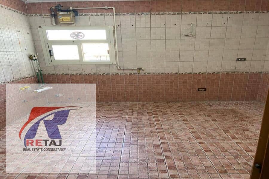 13 54e9ff8b-a16c-4e61-9558-122934b14e0b. jpg